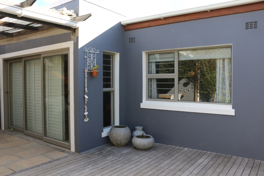 To Let 3 Bedroom Property for Rent in Kommetjie Western Cape
